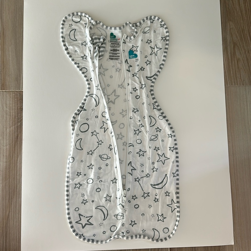 Love to Dream White Swaddle with Gray Moon and Stars Accents